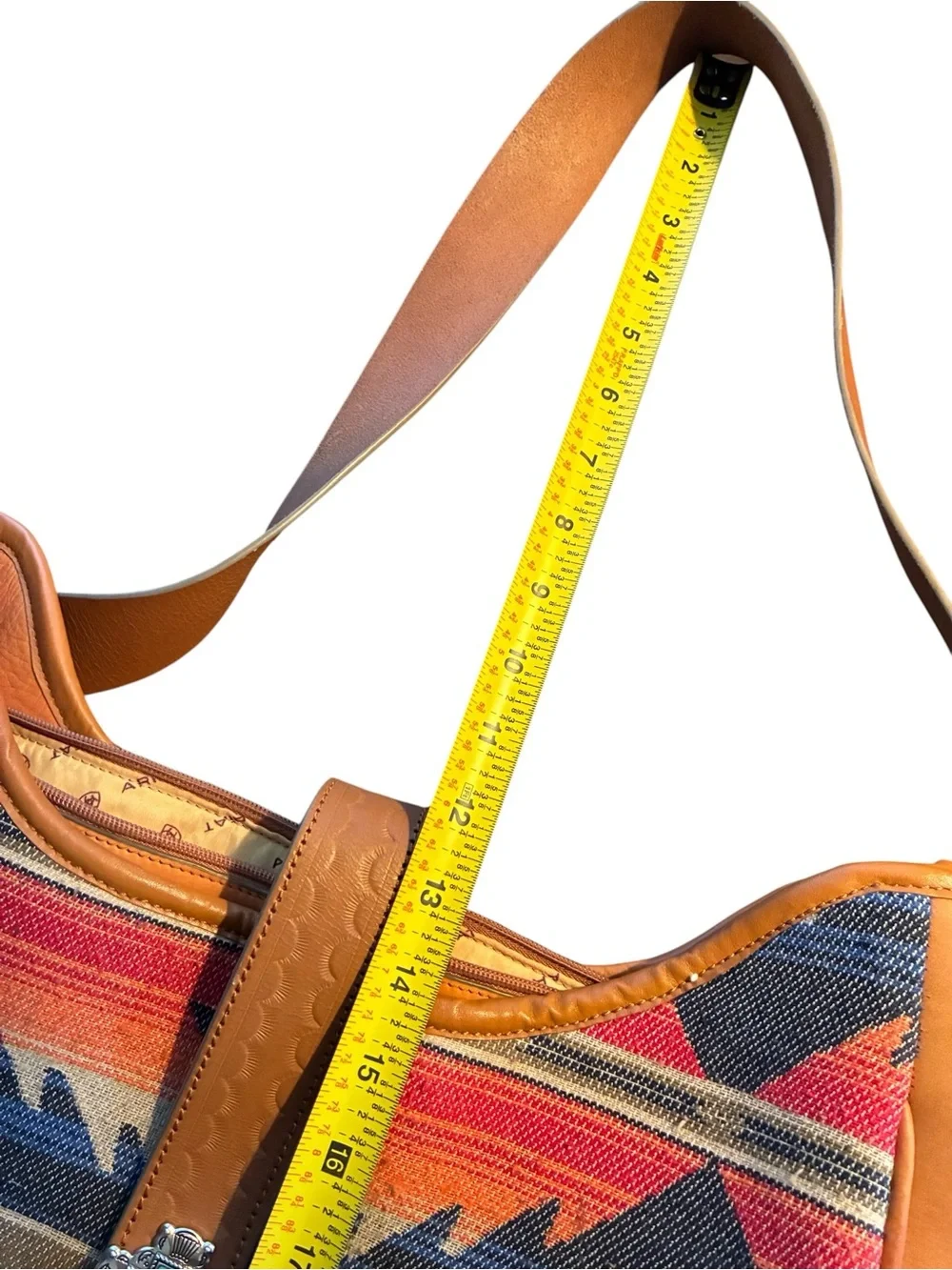 Ariat Southwestern Pattern Tan Leather-Trim Shoulder Bag w fringe Large tooled